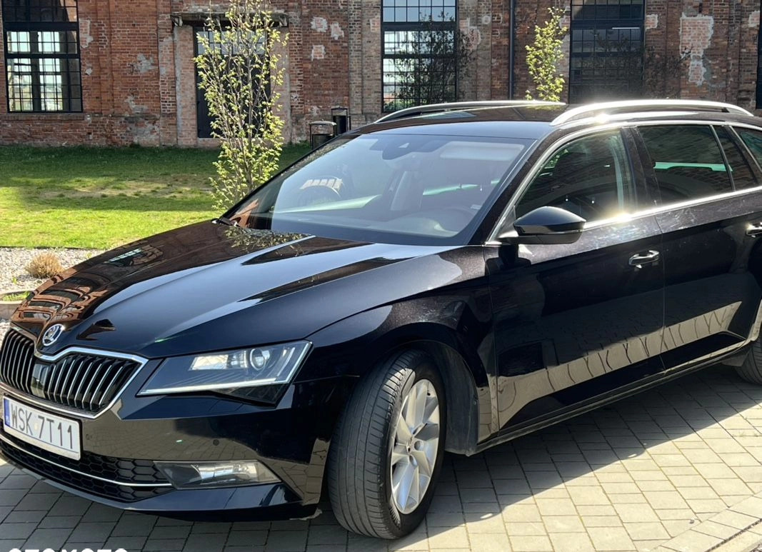 Skoda Superb cena 74500 przebieg: 189000, rok produkcji 2019 z Kowary małe 352